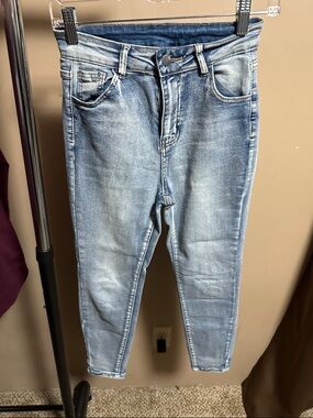 SHEIN Light Blue Skinny Jeans
